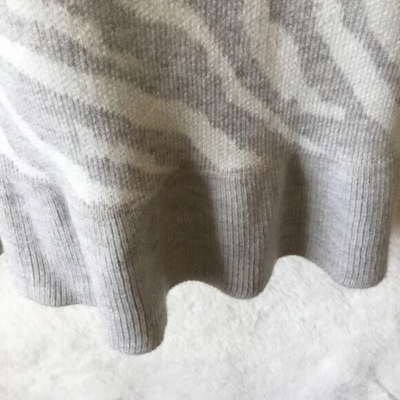 Anthropologie Gray Zebra Ruffled Knit Skirt - Picture 12 of 14